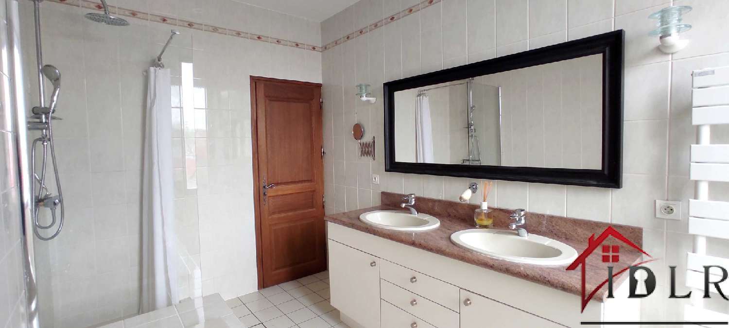  for sale house Oyonnax Ain 4