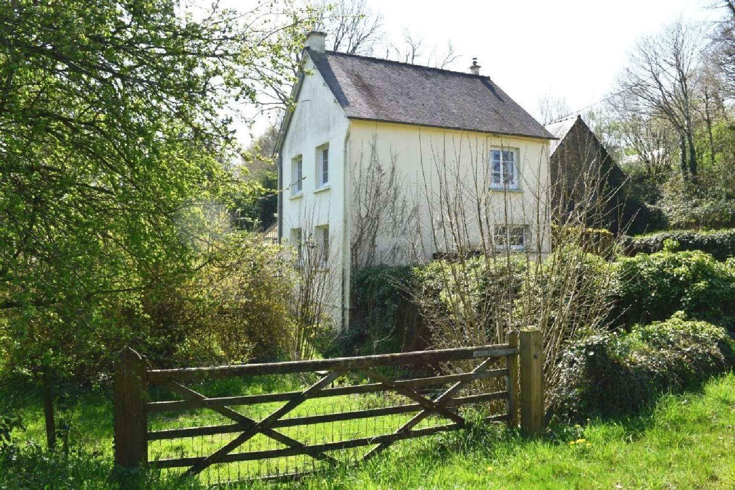  en venta casa Plouguenast Côtes-d'Armor 1