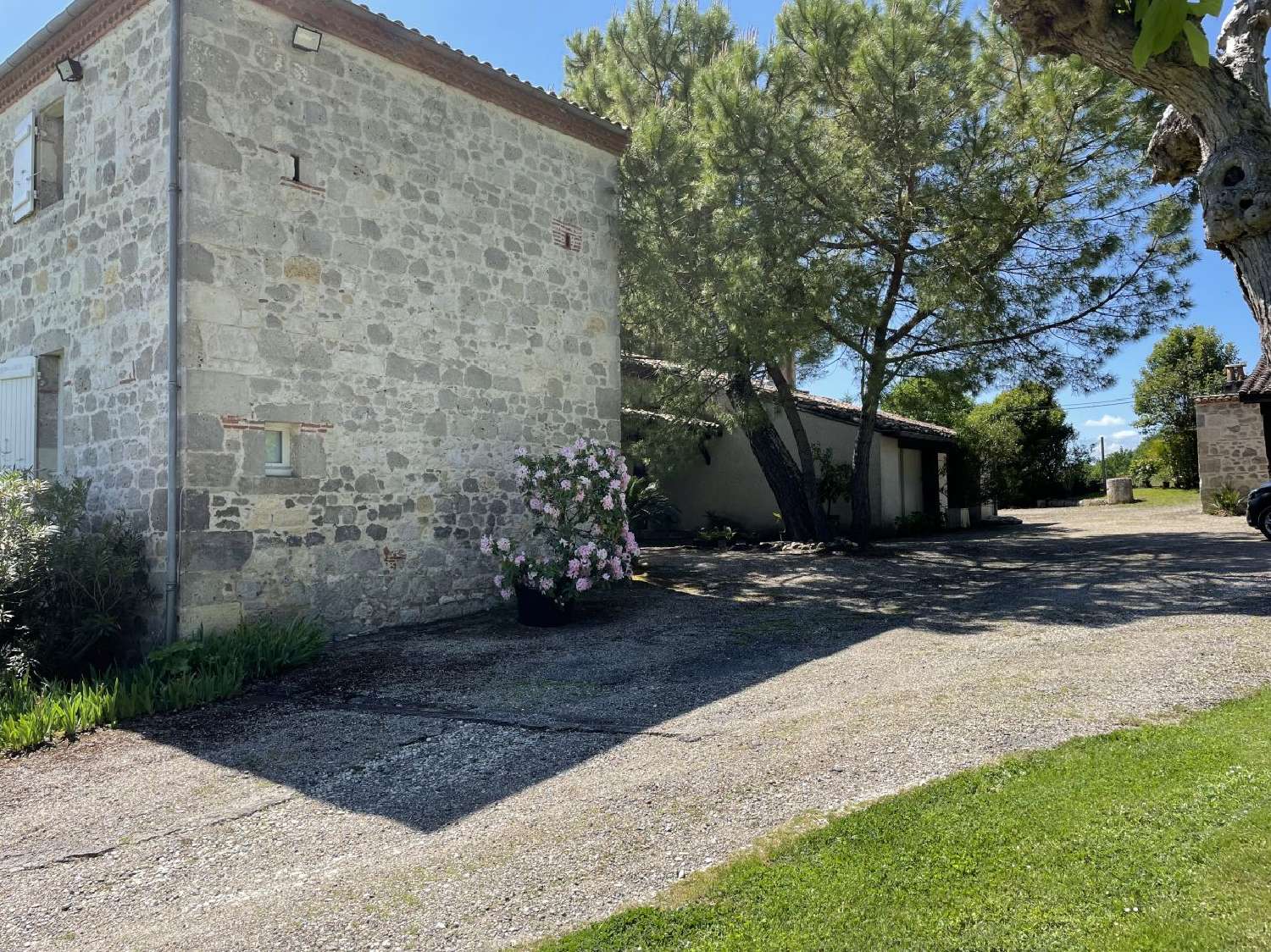  for sale house Port-Sainte-Marie Lot-et-Garonne 3
