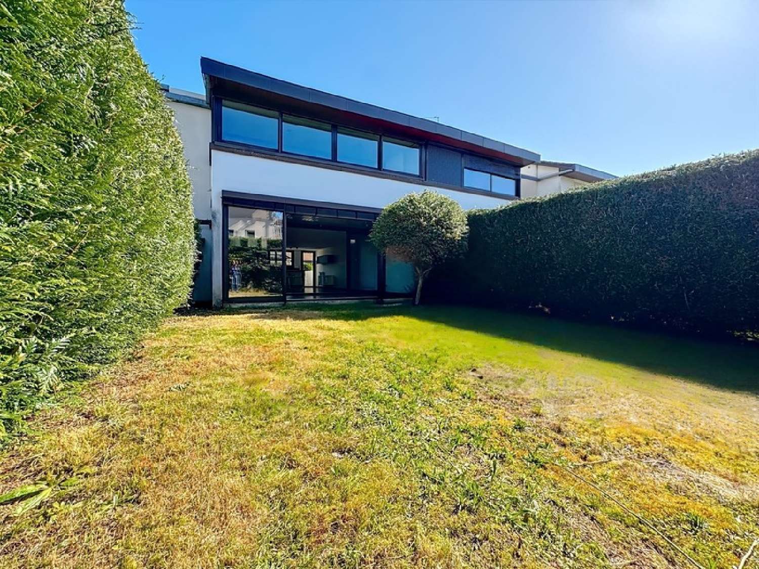  te koop huis Prévessin-Moens Ain 1