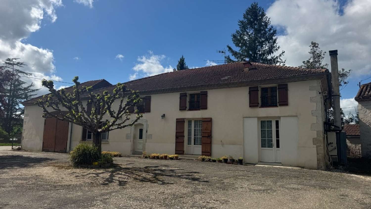  for sale house Puymirol Lot-et-Garonne 2