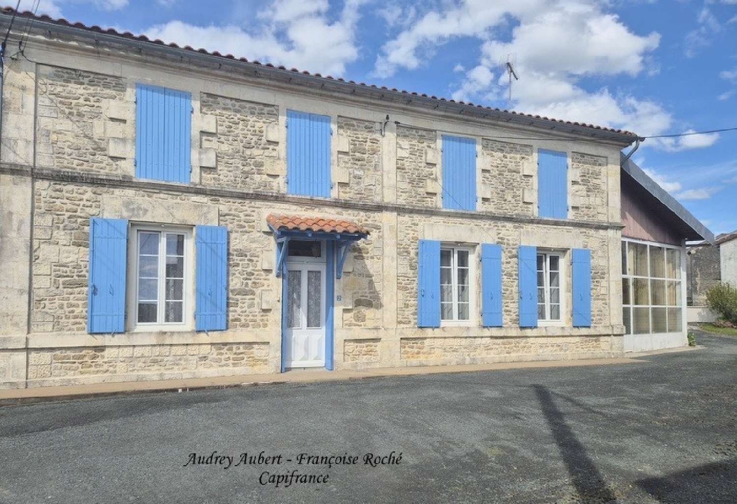  à vendre maison Puyrolland Charente-Maritime 1