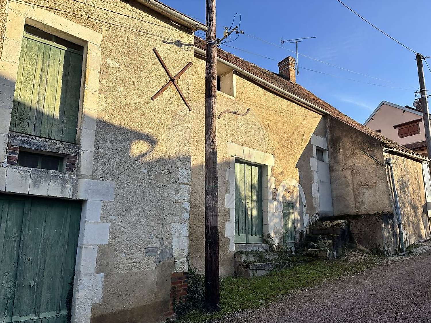  for sale house Quenne Yonne 2