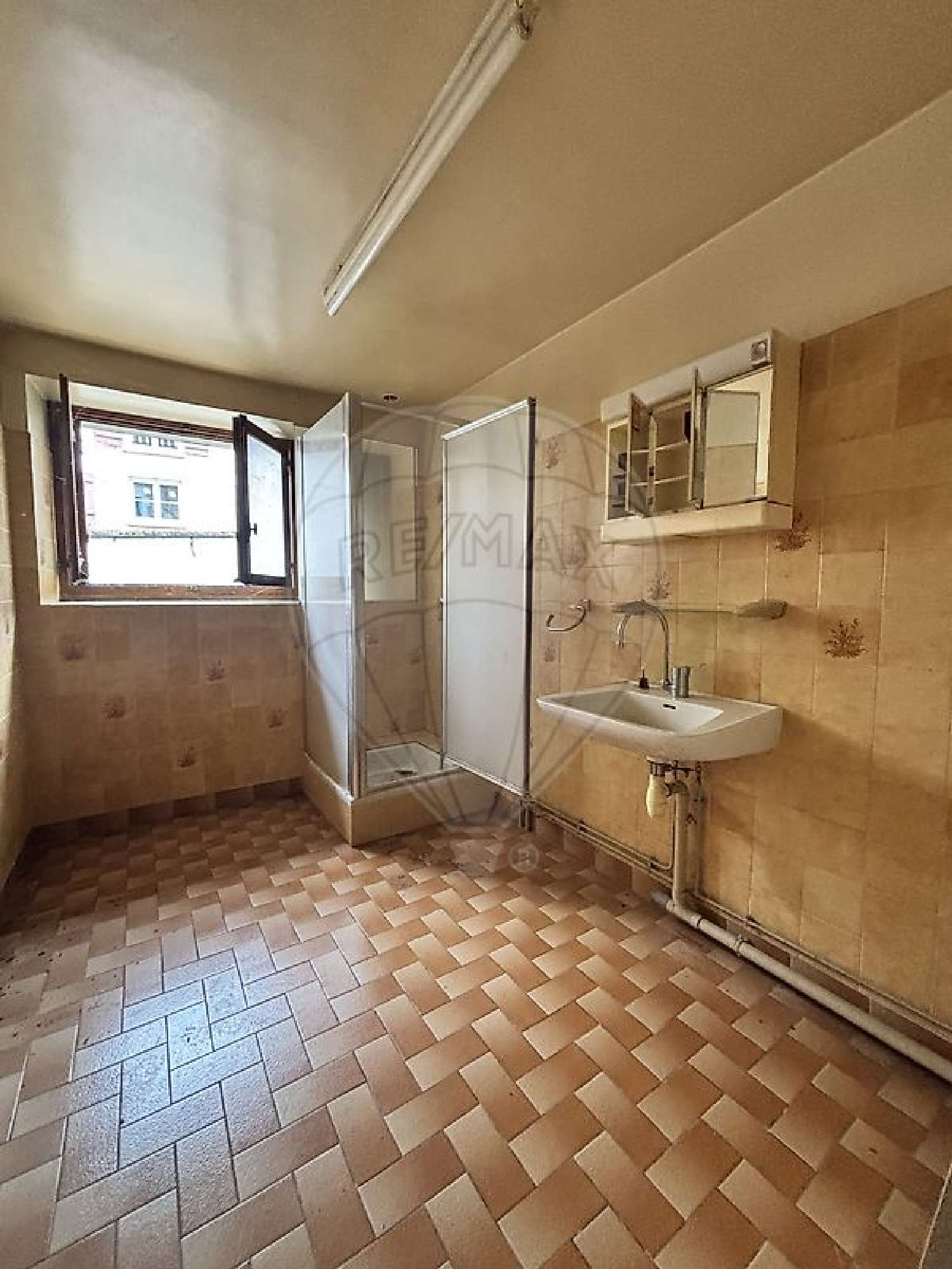  for sale house Quenne Yonne 7