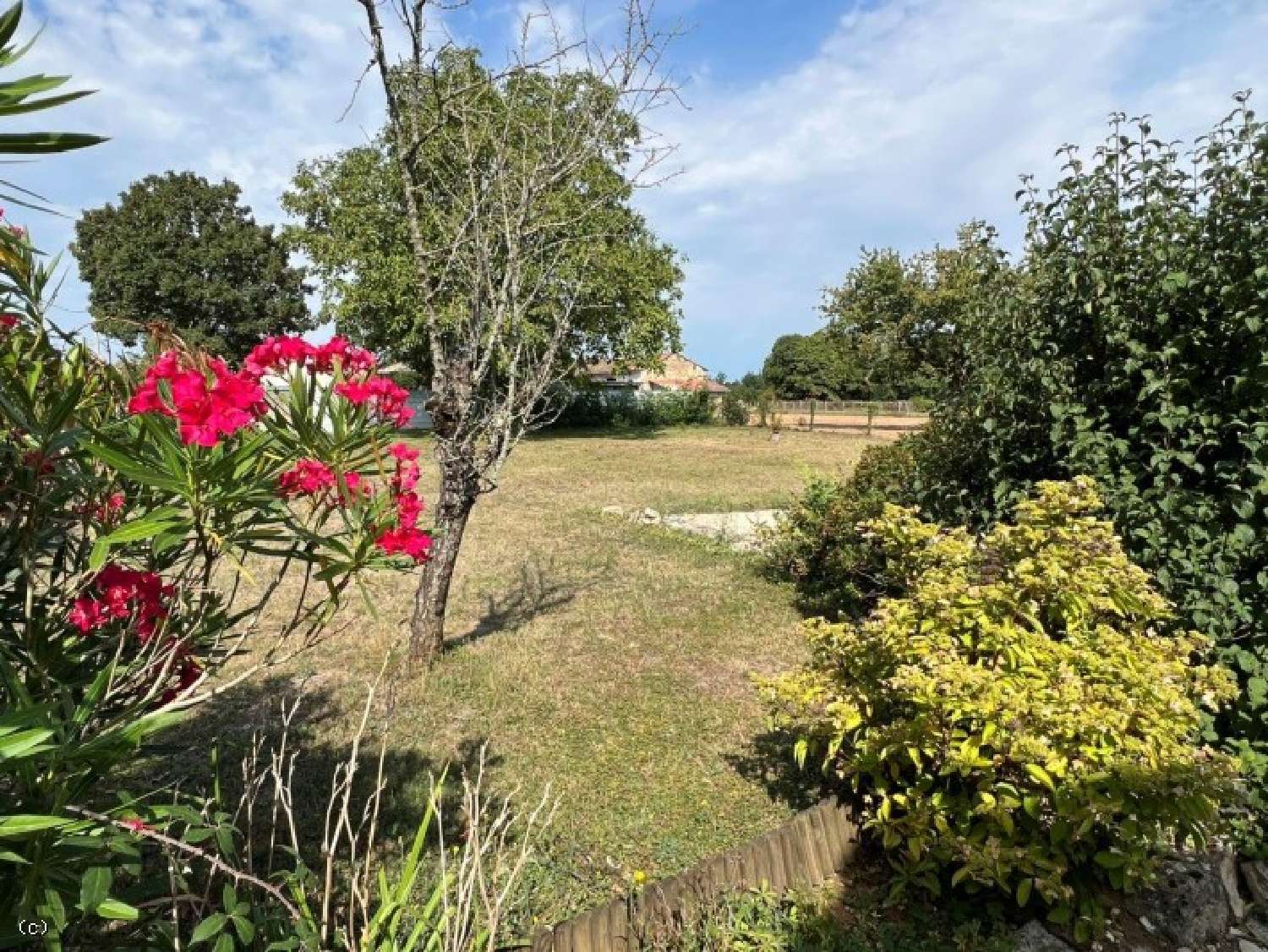 en venta casa Ruffec Charente 3
