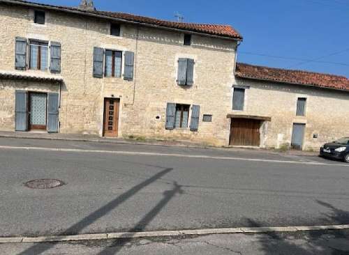 Ruffec Charente huis foto 7059169