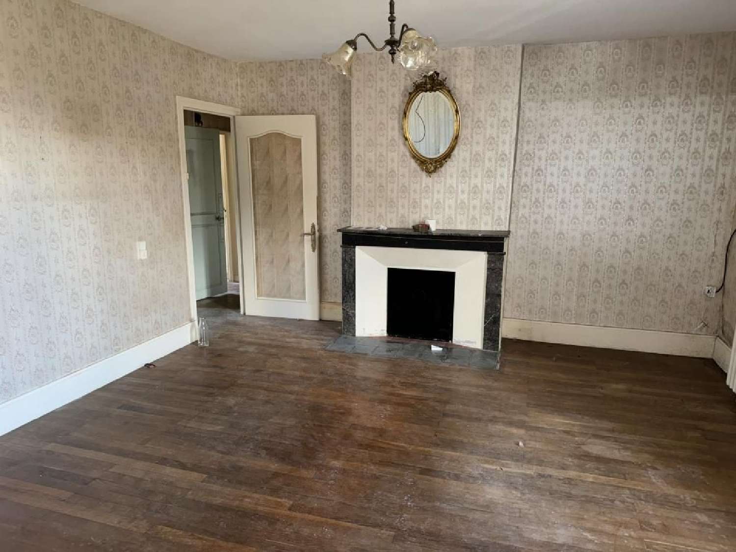  à vendre maison Saint-Amand-Montrond Cher 4