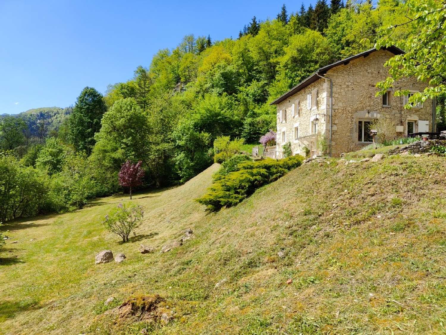 en venta casa Saint-Aupré Isère 2