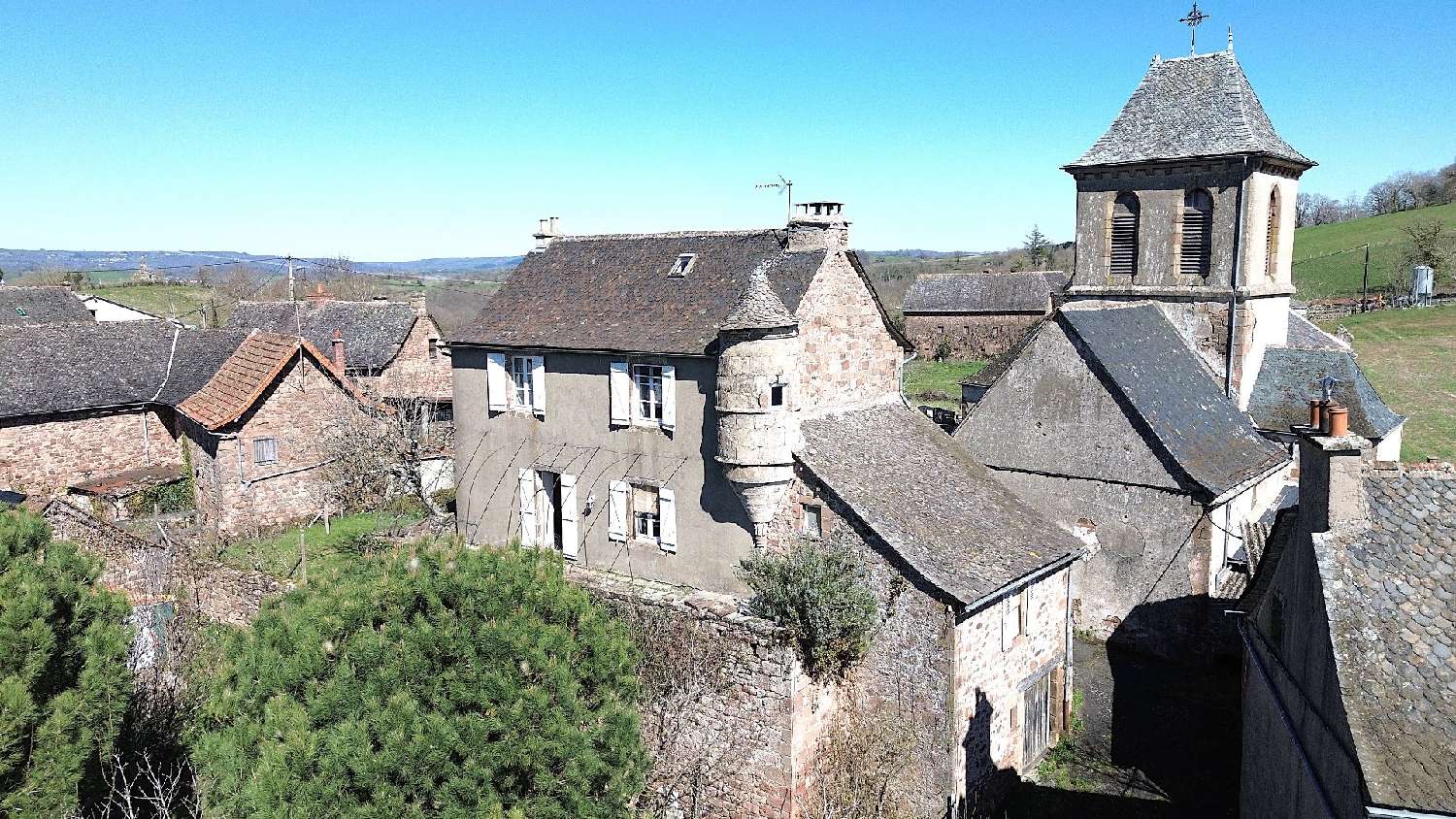  for sale house Saint-Christophe-Vallon Aveyron 2