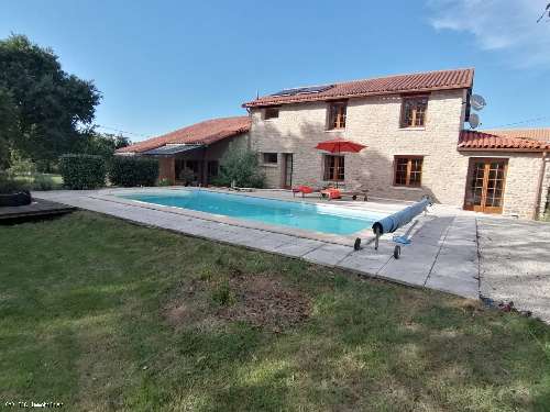 Saint-Claud Charente Haus foto