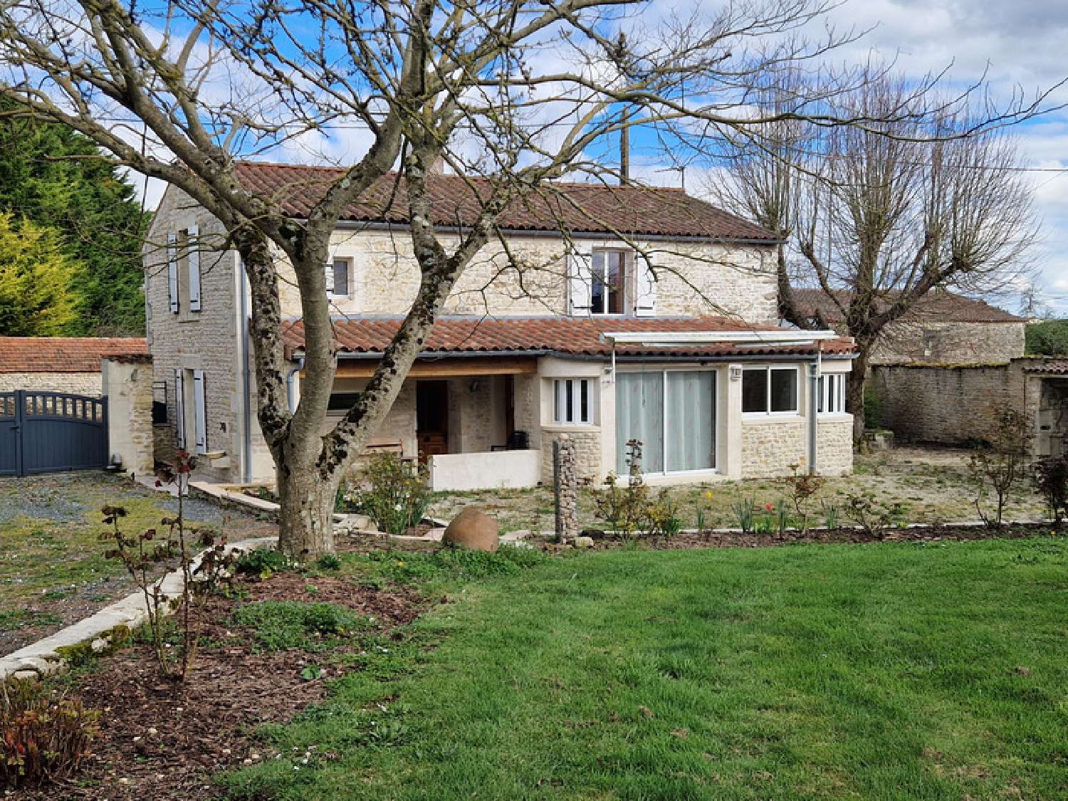  te koop huis Saint-Crépin Charente-Maritime 1