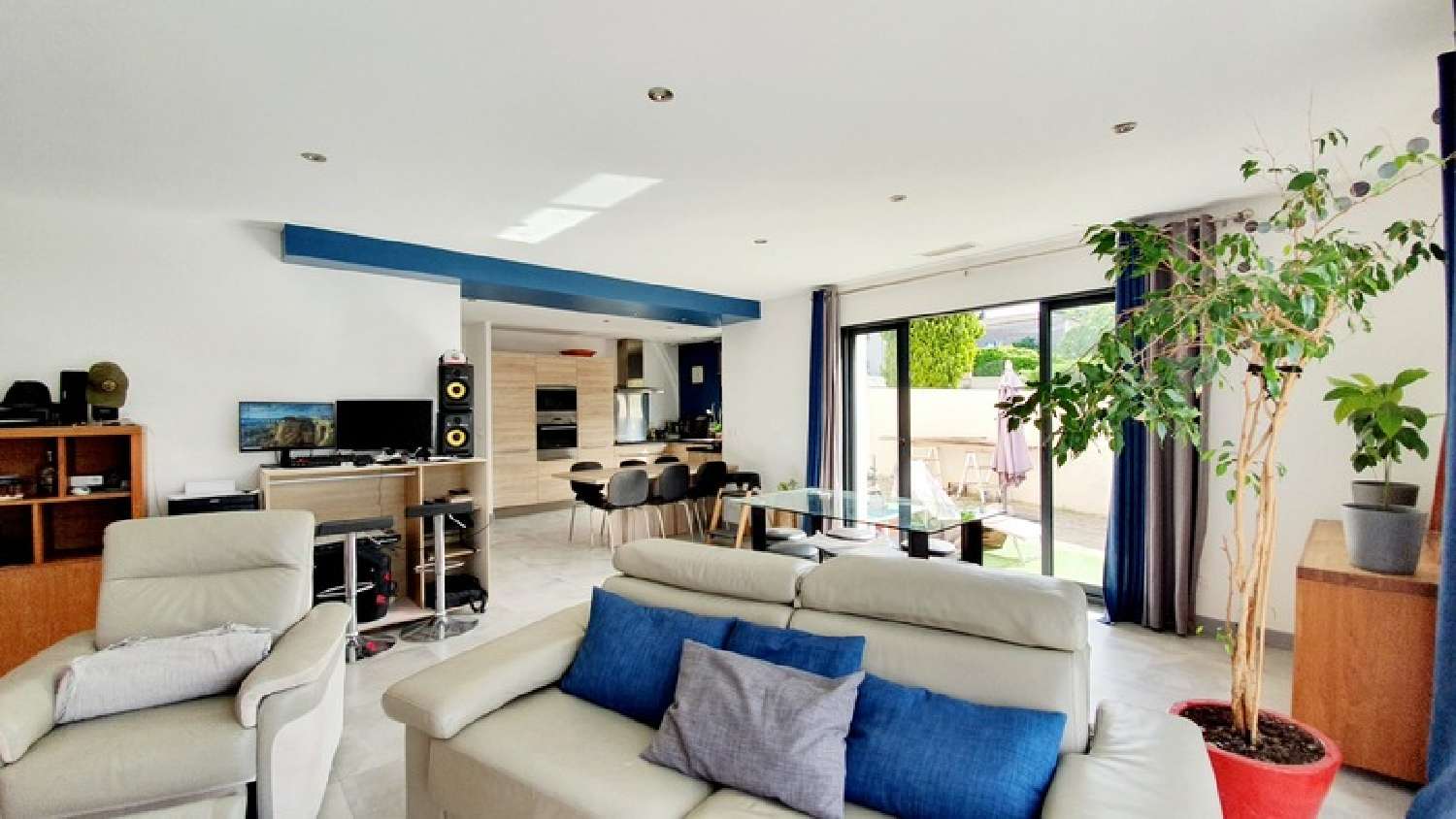  à vendre maison Saint-Geniès-des-Mourgues Hérault 4