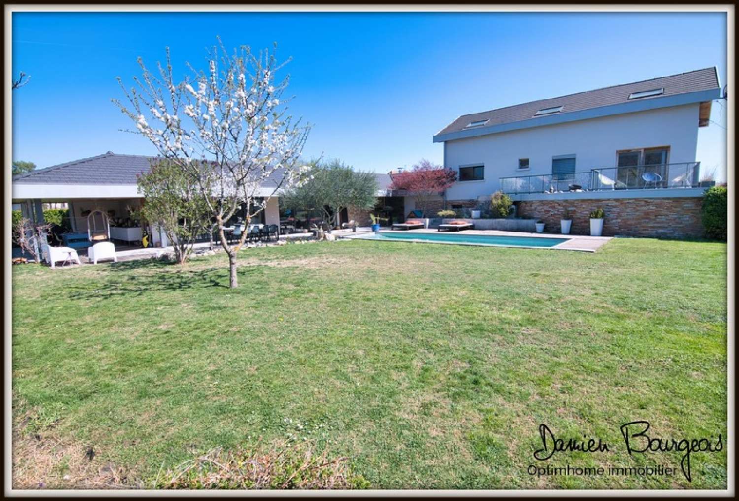  te koop huis Saint-Genis-Pouilly Ain 2