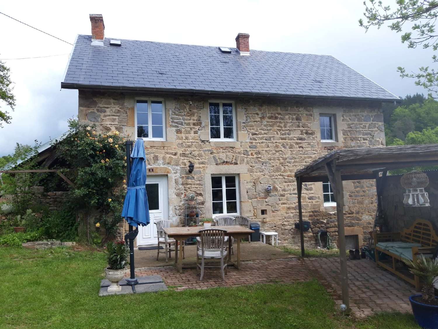  te koop huis Saint-Gervais-d'Auvergne Puy-de-Dôme 2