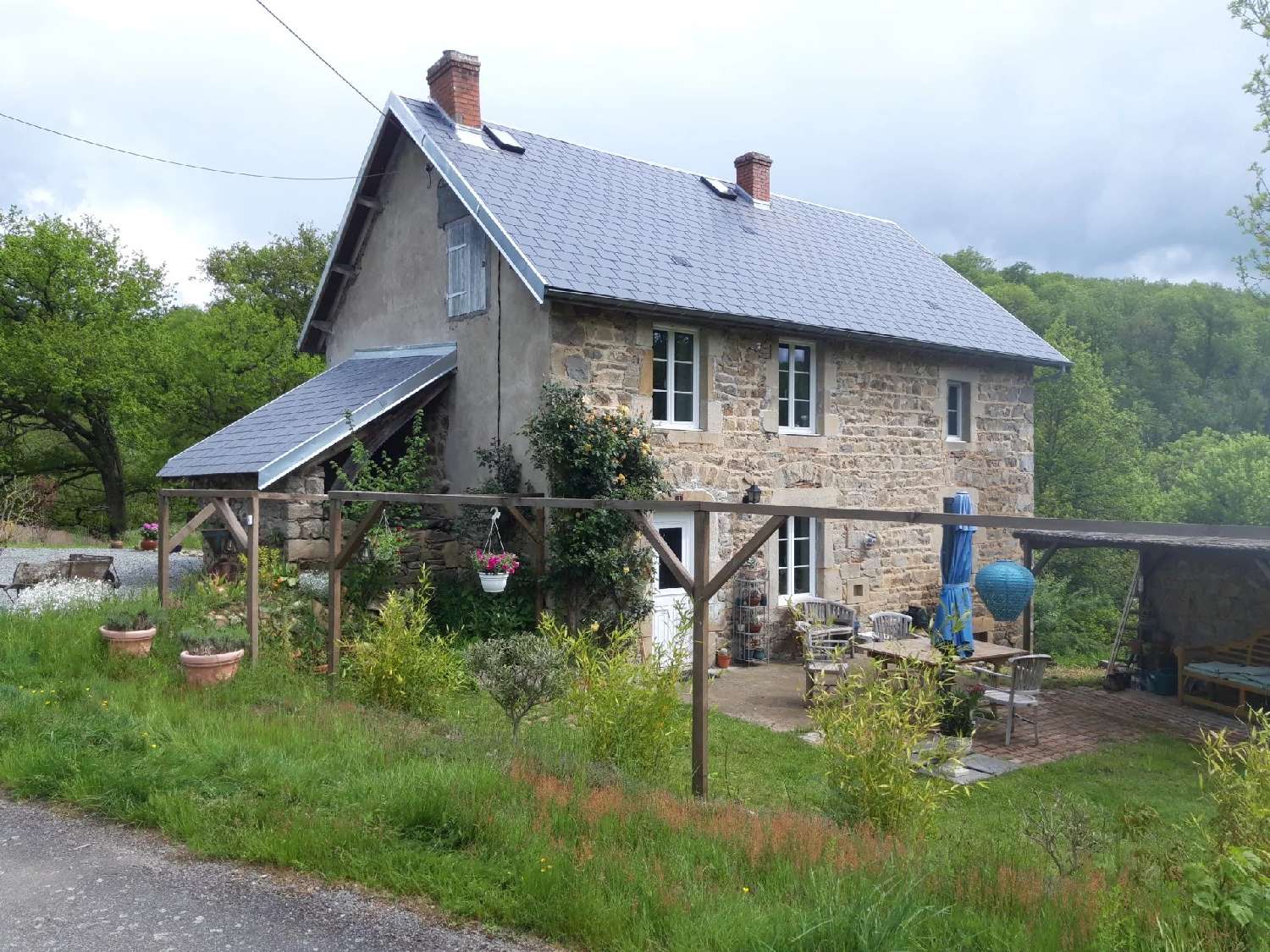 te koop huis Saint-Gervais-d'Auvergne Puy-de-Dôme 3