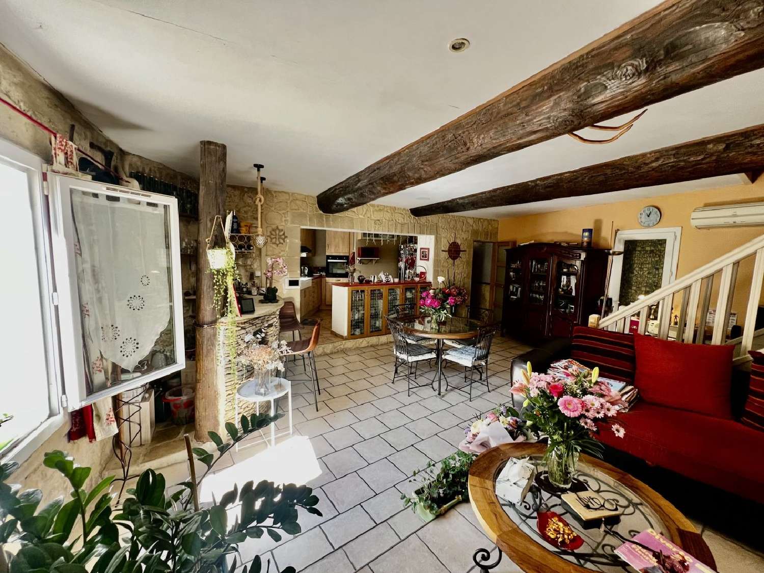 for sale house Saint-Gilles Gard 2