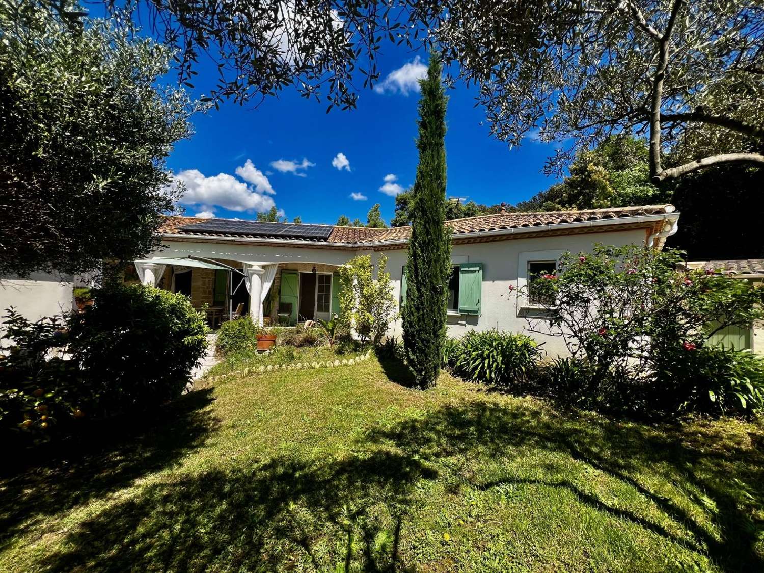 for sale house Saint-Gilles Gard 1