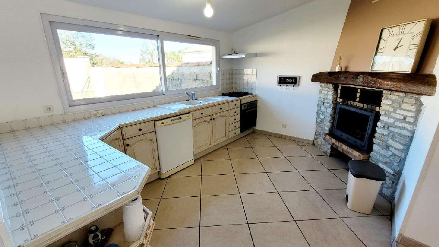  te koop huis Saint-Hilaire-de-Villefranche Charente-Maritime 3