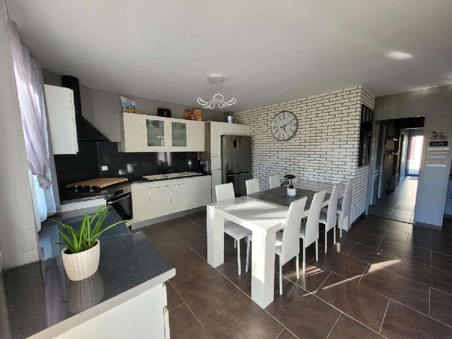  à vendre maison Saint-Jean-d'Angély Charente-Maritime 2