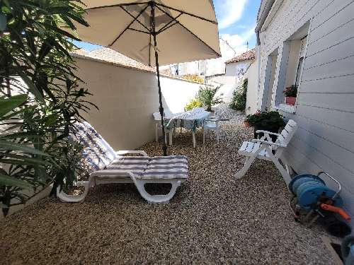 Saint-Jean-d'Angély Charente-Maritime casa foto 7065474
