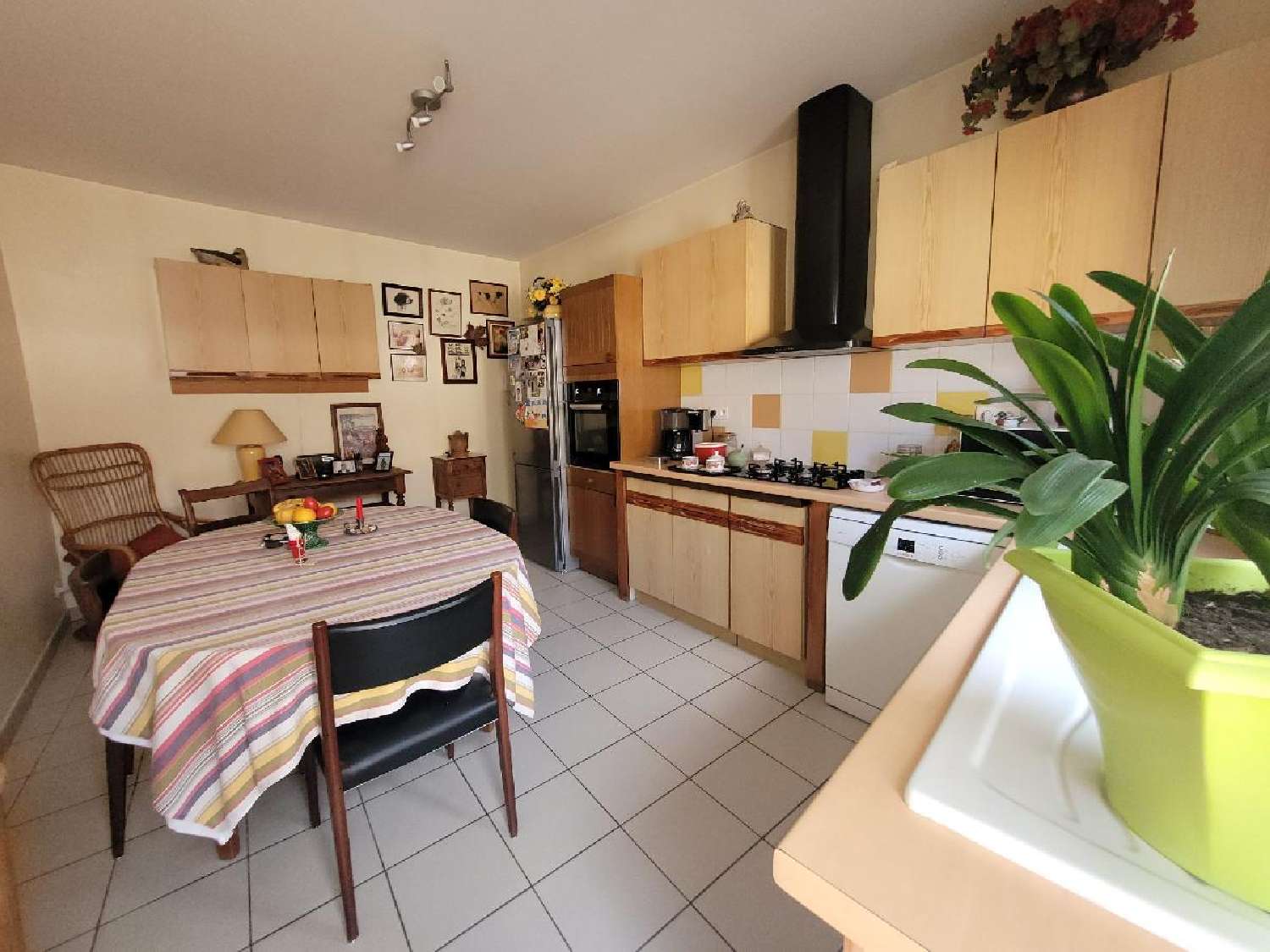 en venta casa Saint-Jean-d'Angély Charente-Maritime 3