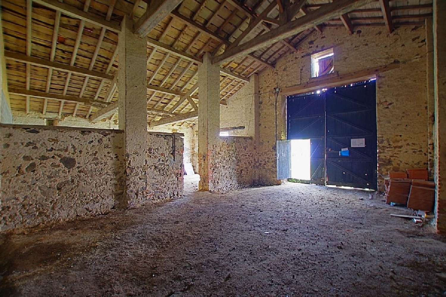 en venta casa Saint-Julien-des-Landes Vendée 3