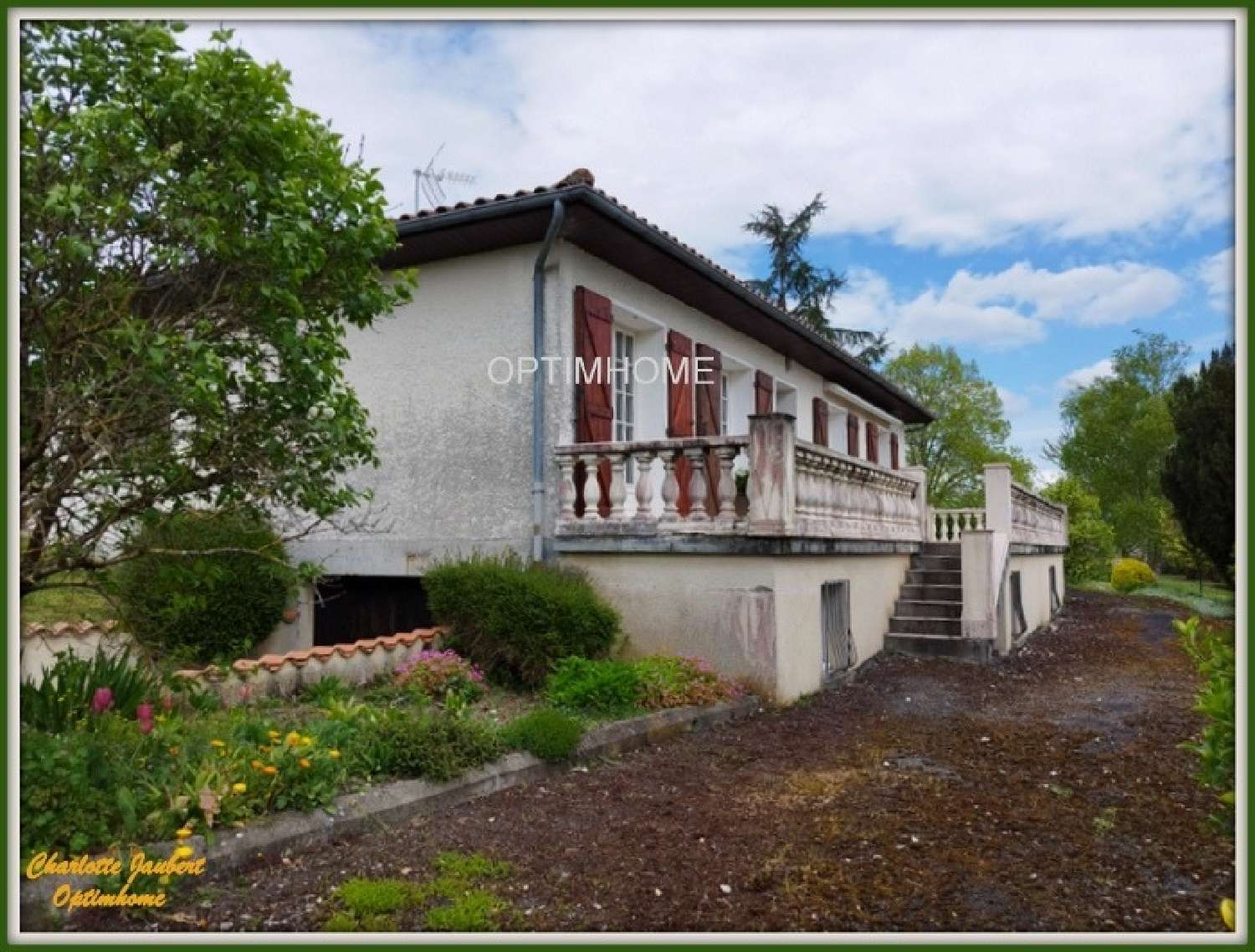  te koop huis Saint-Laurent-de-Belzagot Charente 3