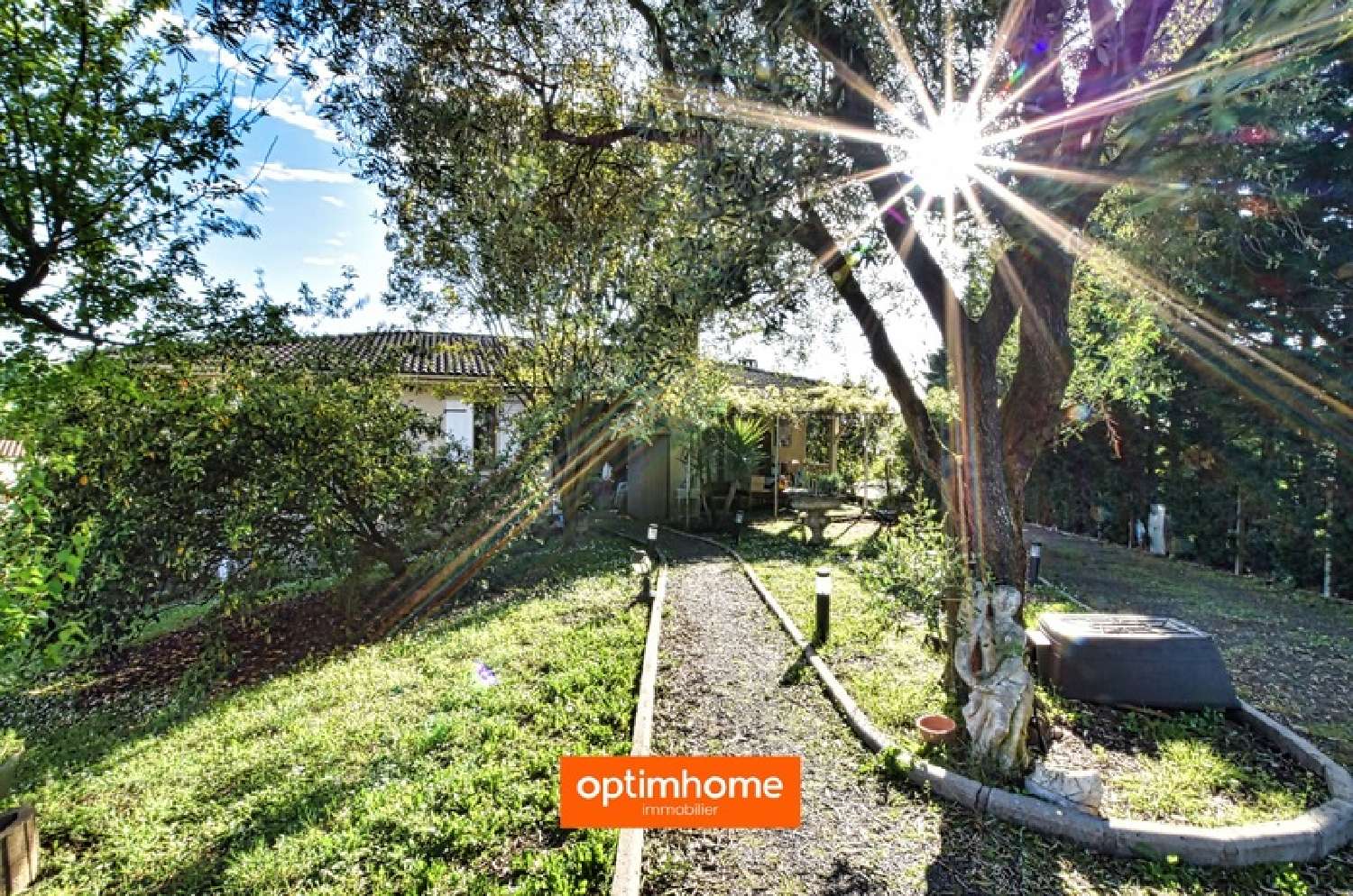  for sale house Saint-Louis-de-Montferrand Gironde 1