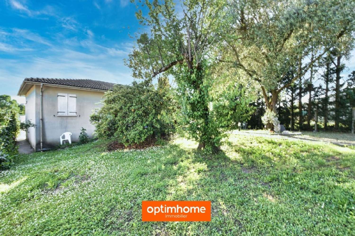  for sale house Saint-Louis-de-Montferrand Gironde 3