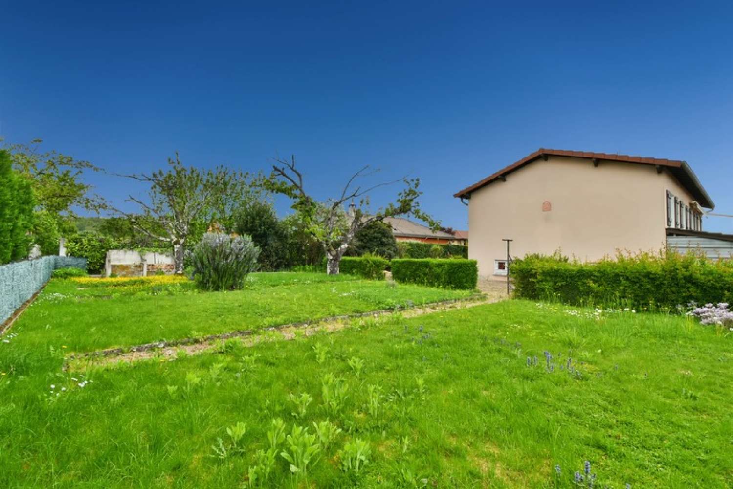  te koop huis Saint-Martin-Belle-Roche Saône-et-Loire 2