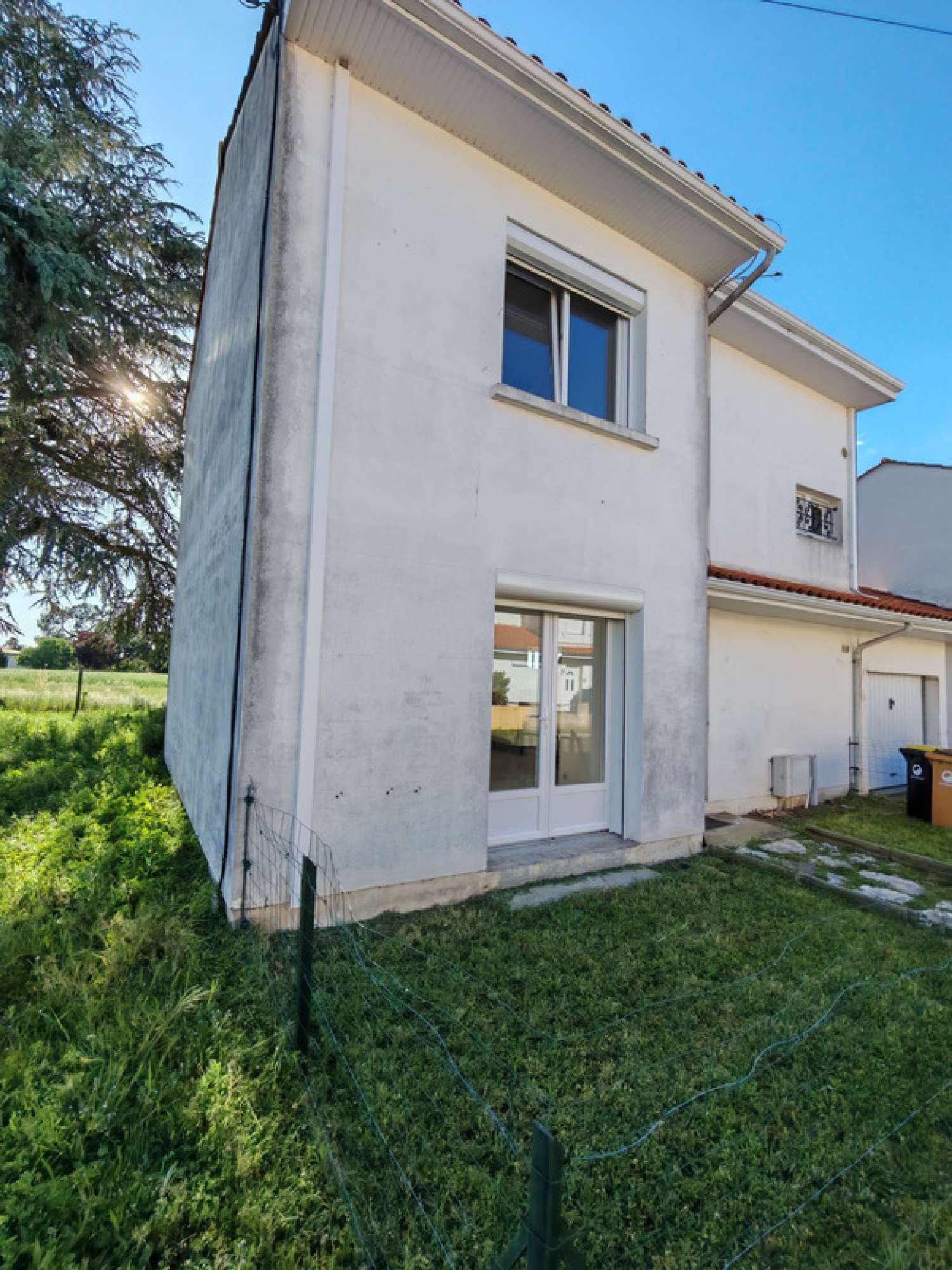  for sale house Saint-Médard-de-Guizières Gironde 1