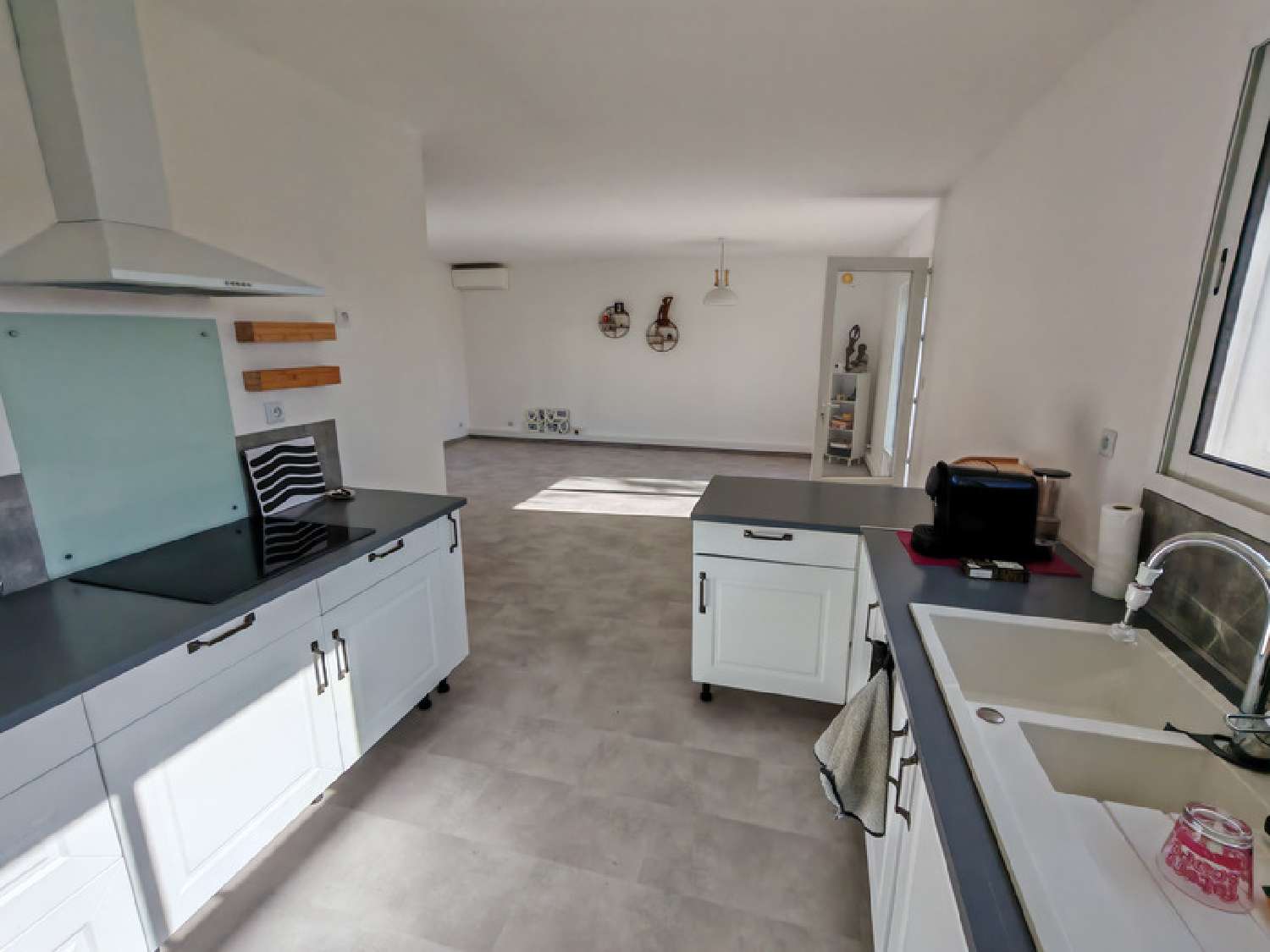  for sale house Saint-Médard-de-Guizières Gironde 4