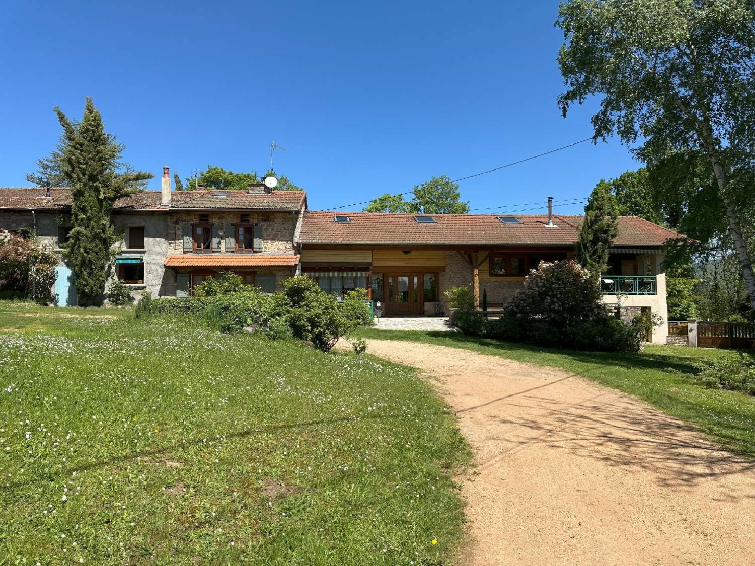  te koop huis Saint-Priest-la-Prugne Loire 1