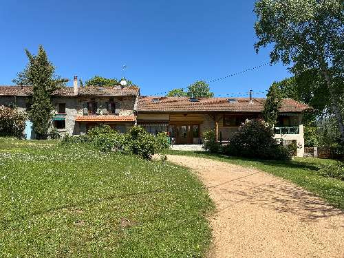 Saint-Priest-la-Prugne Loire huis foto 7068466