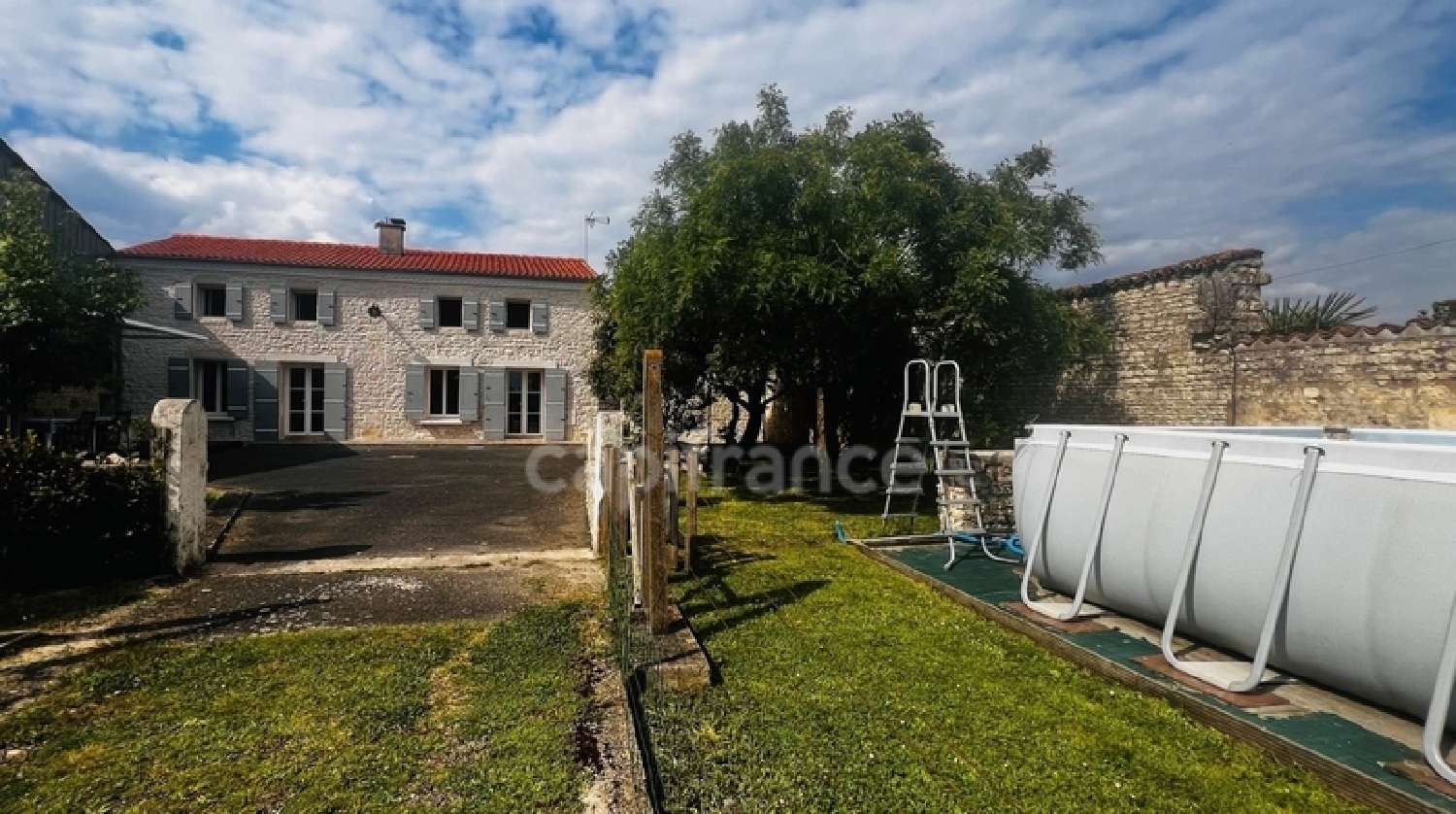  kaufen Haus Saint-Saturnin-du-Bois Charente-Maritime 2
