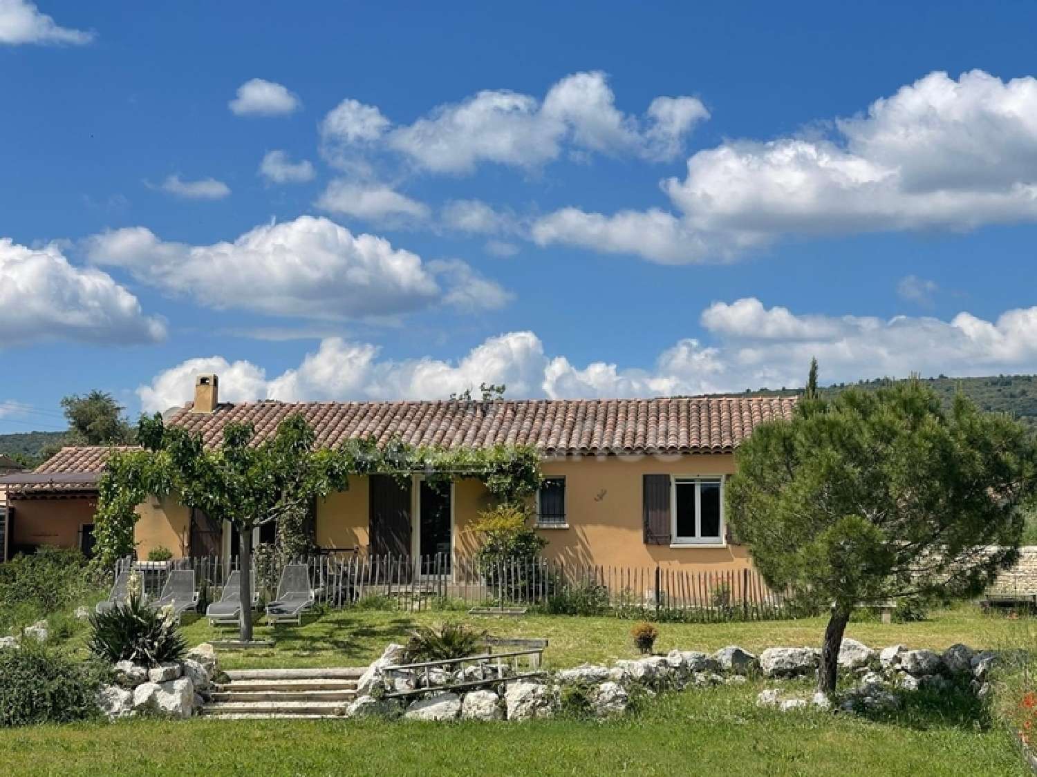  te koop huis Saint-Saturnin-lès-Apt Vaucluse 1
