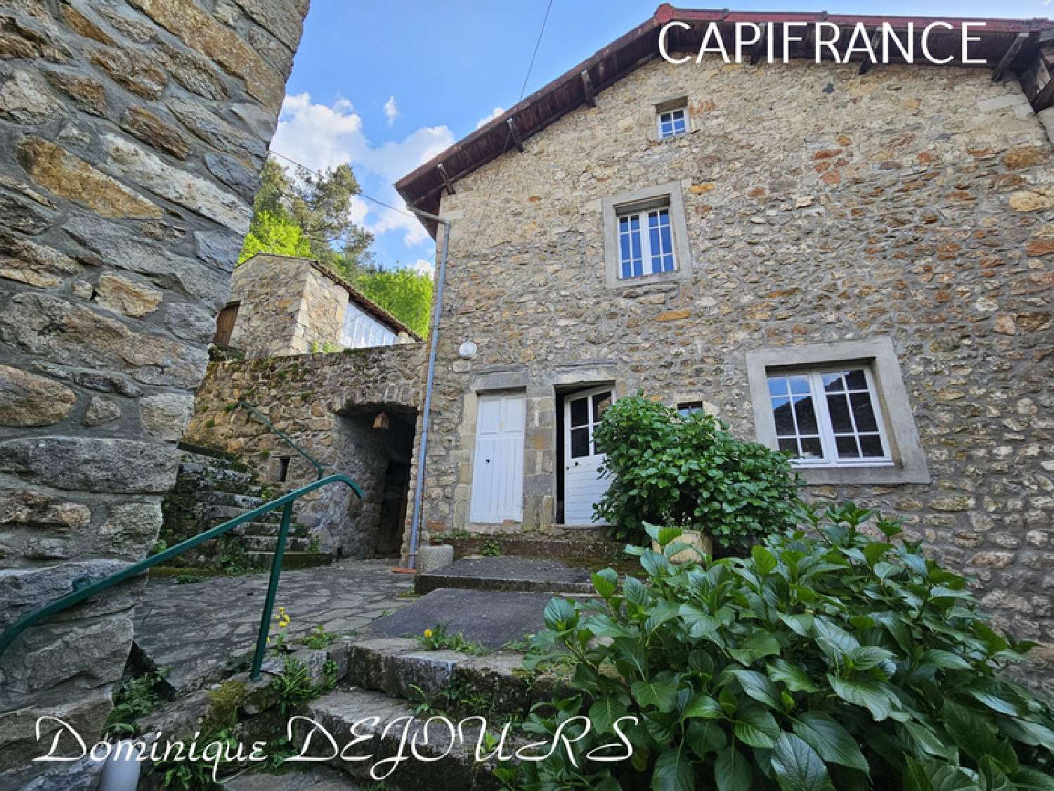 en venta casa Saint-Sauveur-de-Montagut Ardèche 2