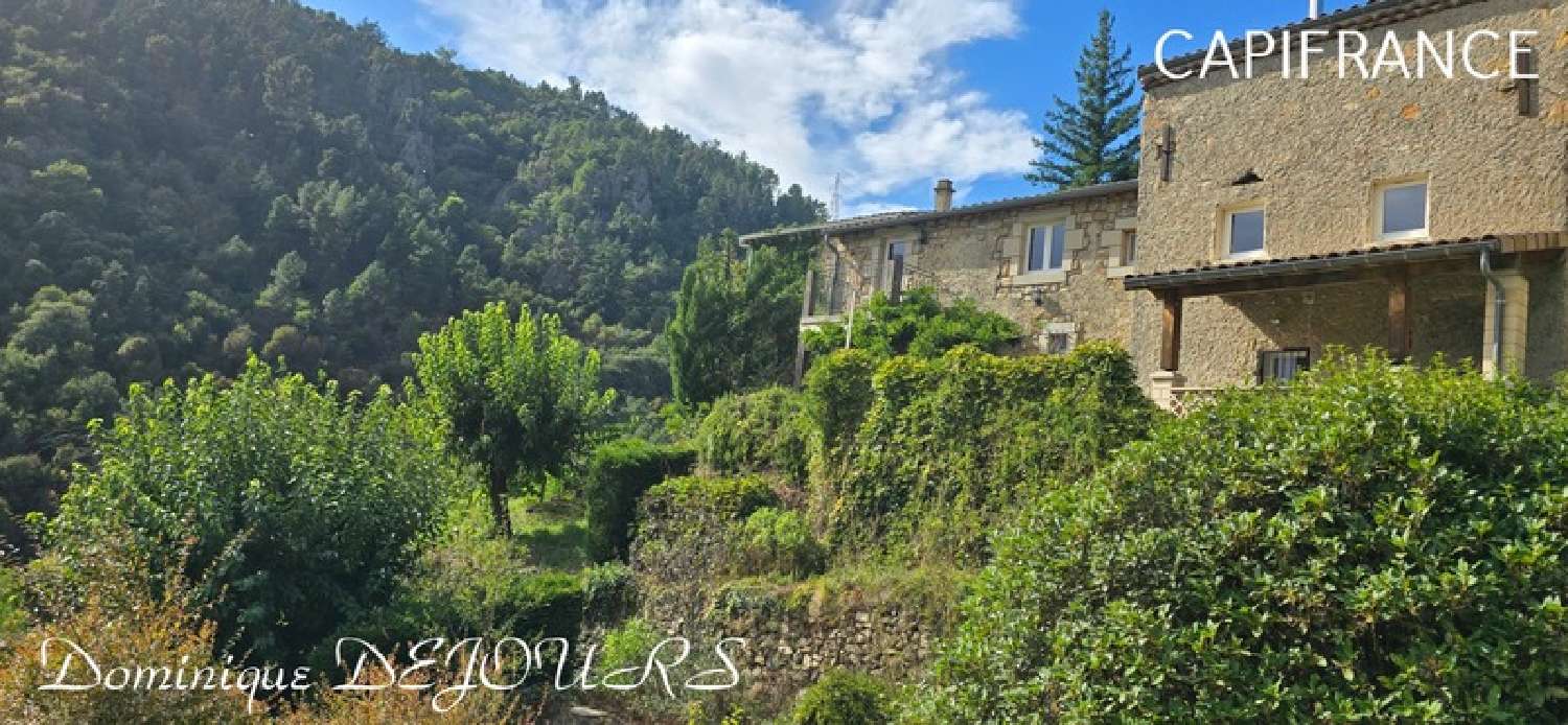 en venta casa Saint-Sauveur-de-Montagut Ardèche 2