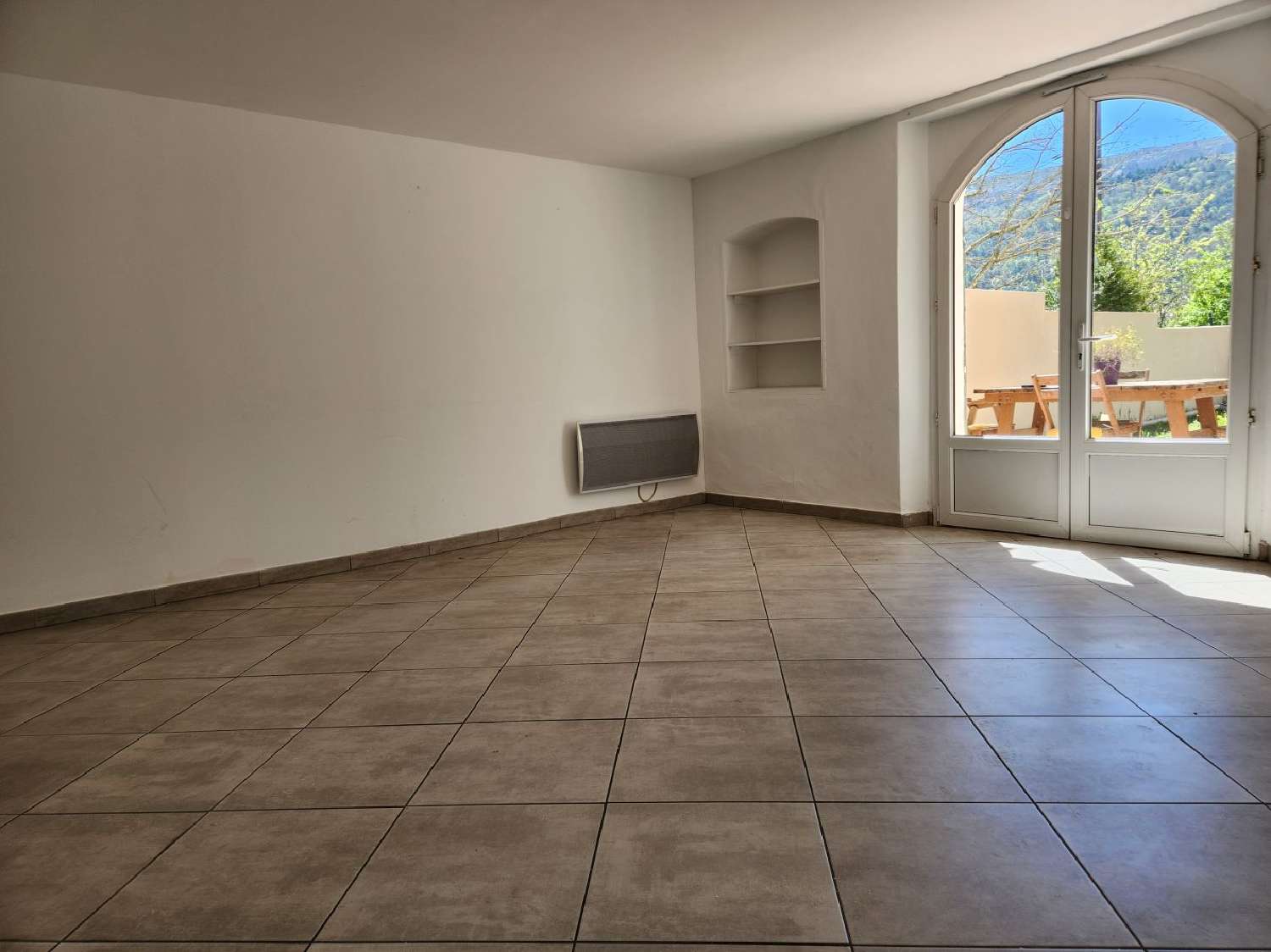 en venta casa Saint-Zacharie Var 2