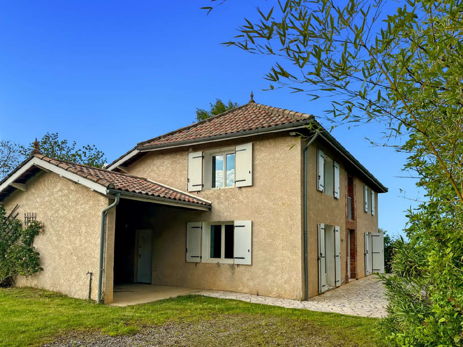  à vendre maison Sarraguzan Gers 2