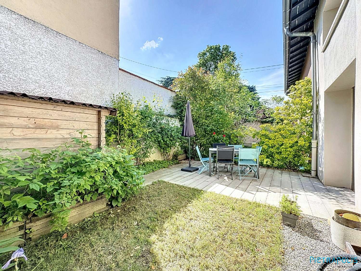  te koop huis Sathonay-Camp Rhône 1