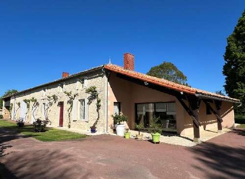 Sauzé-Vaussais Deux-Sèvres huis foto 7062449