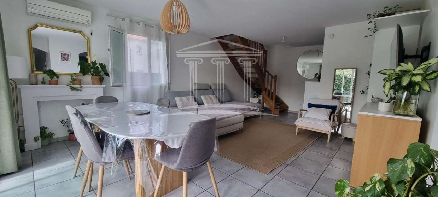 en venta casa Sorgues Vaucluse 2