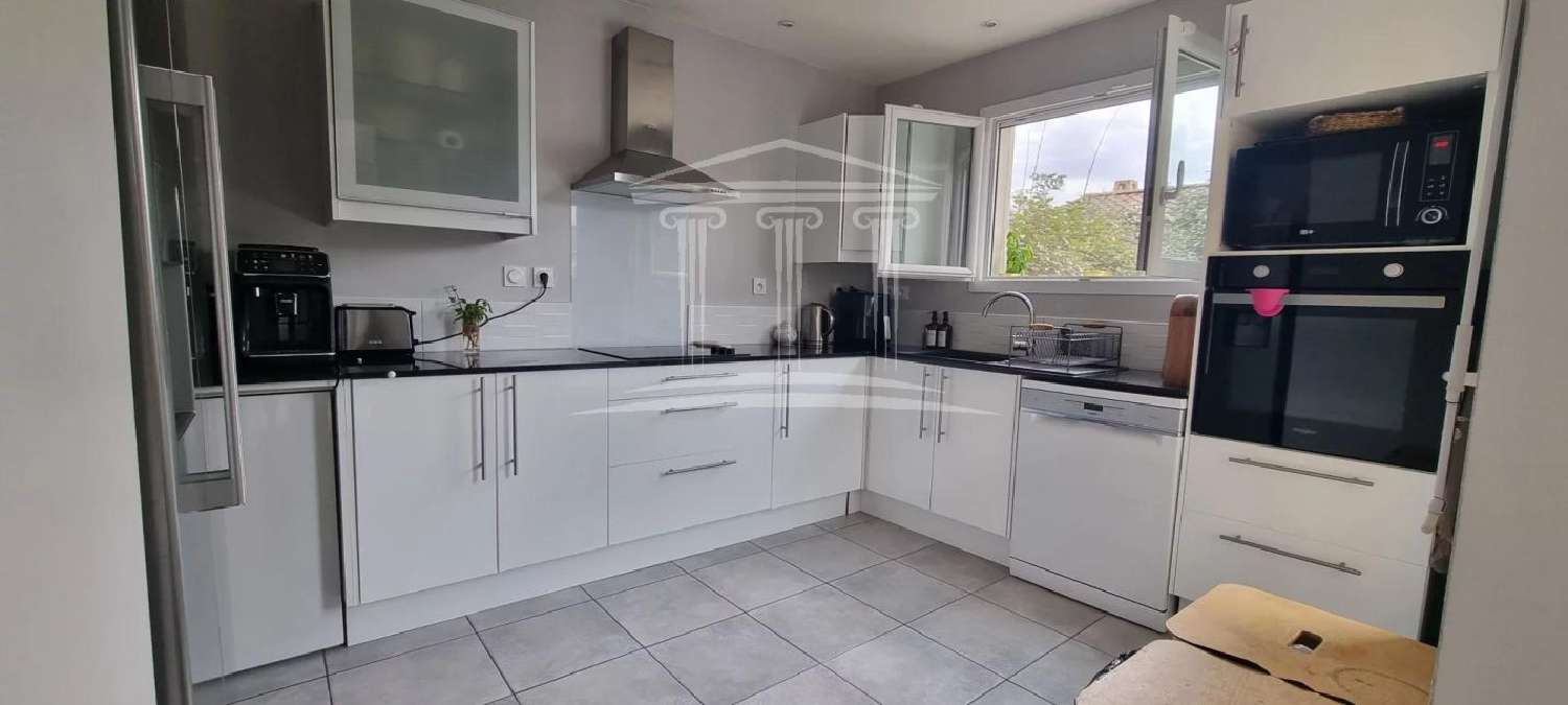 te koop huis Sorgues Vaucluse 4