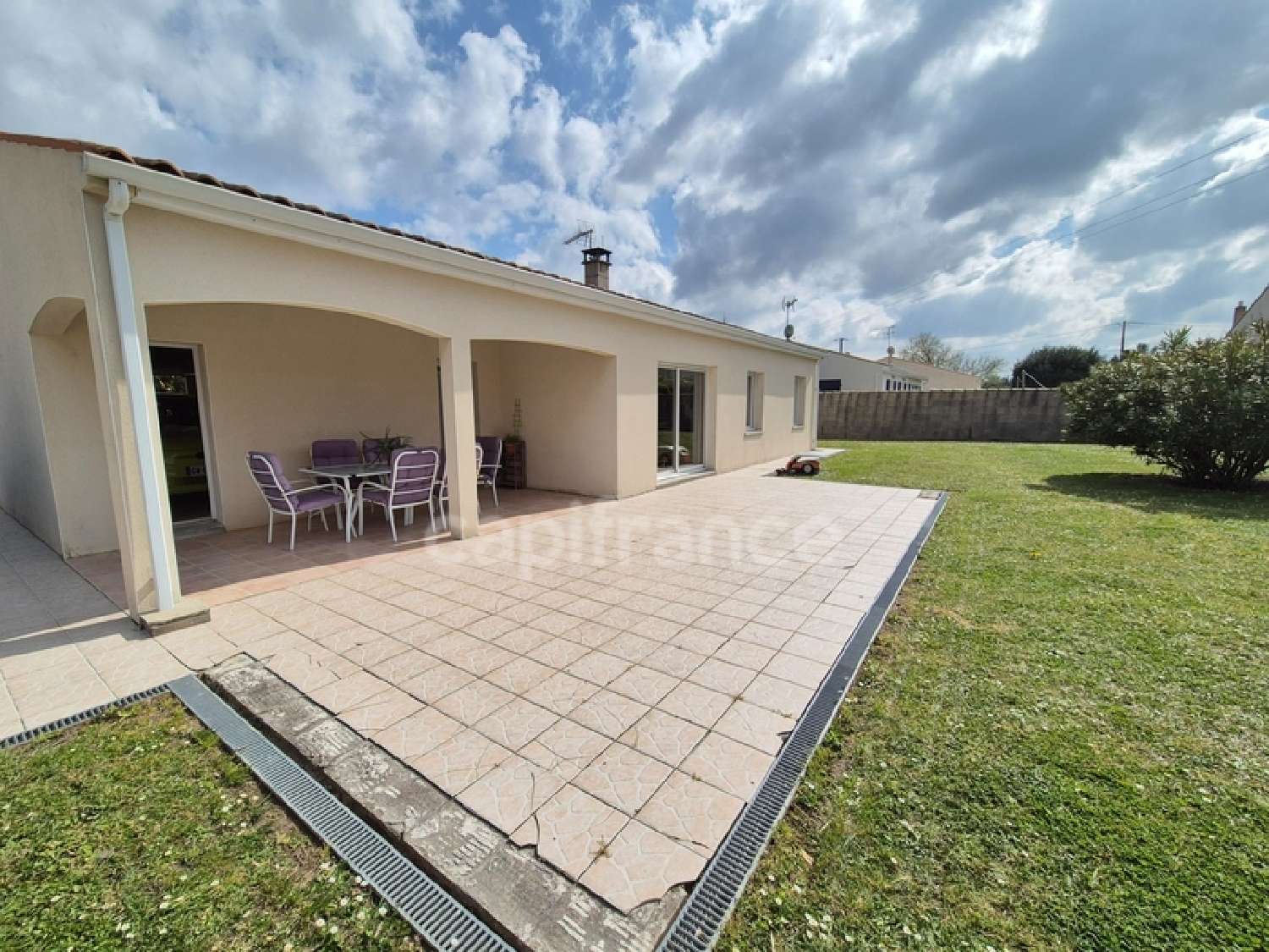  en venta casa Thézac Charente-Maritime 5