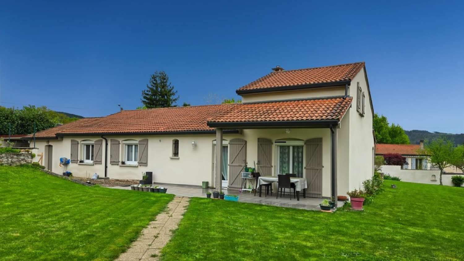  à vendre maison Thiers Puy-de-Dôme 2