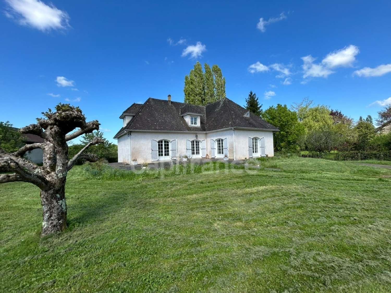  te koop huis Thiviers Dordogne 1