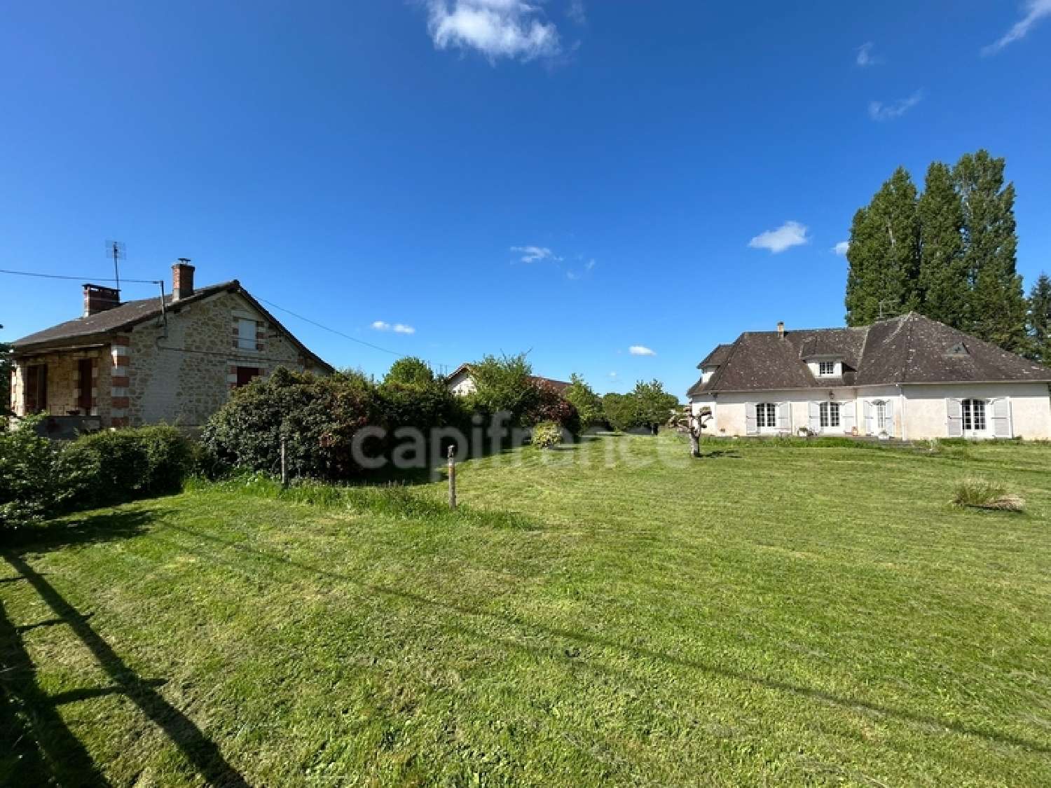  te koop huis Thiviers Dordogne 2