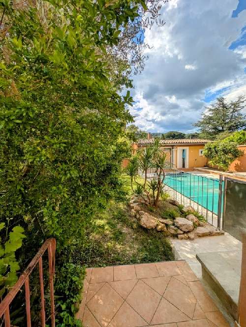 Tresques Gard Haus Bild 7068570
