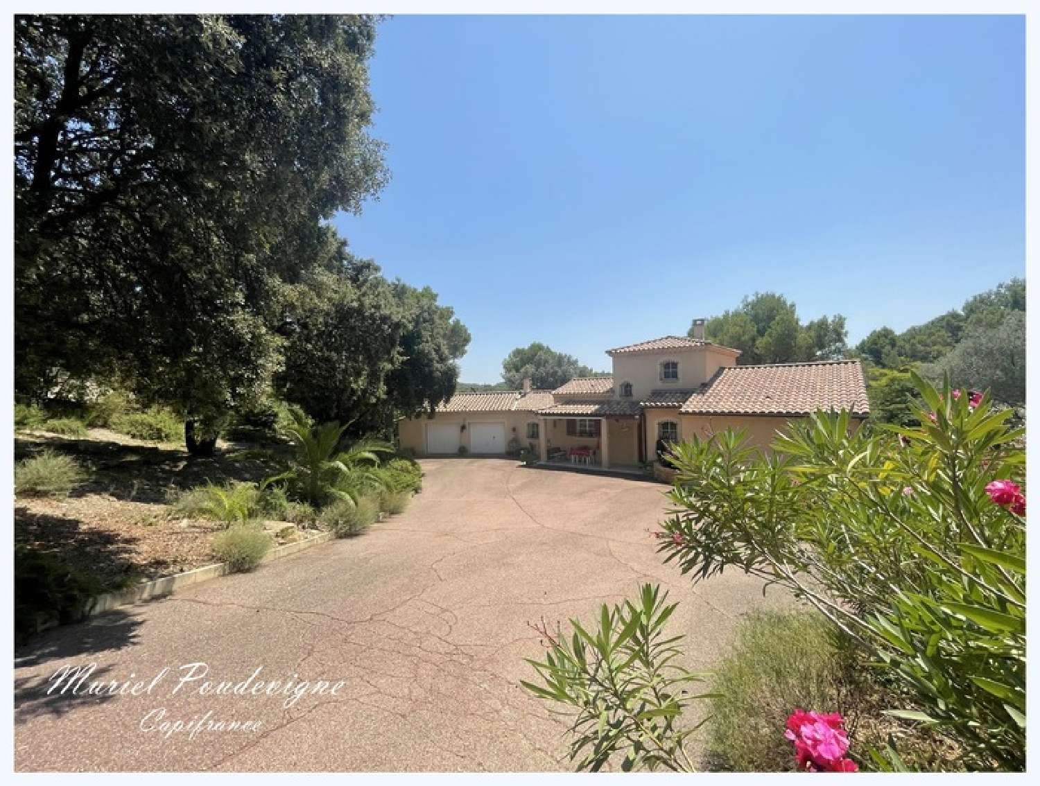  te koop huis Uchaux Vaucluse 2